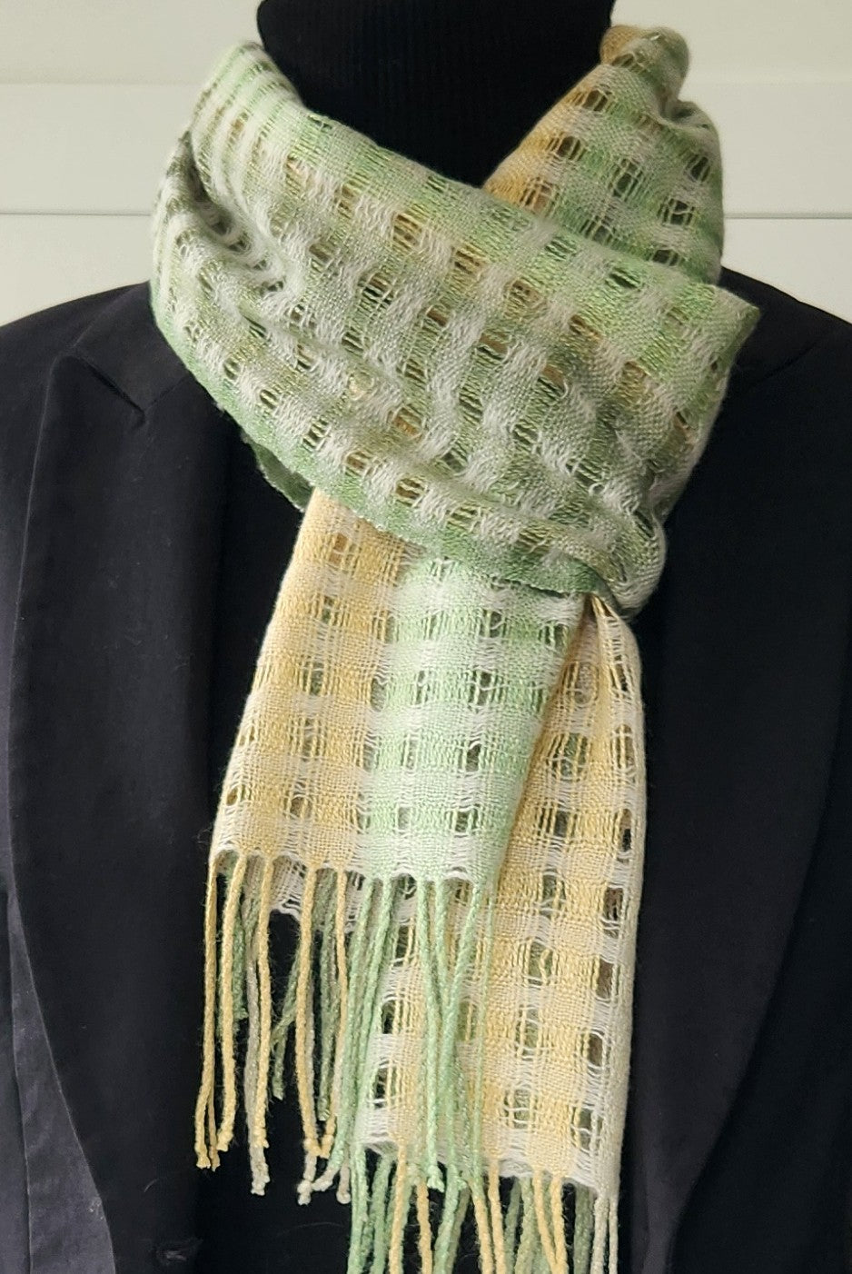 Handwoven Scarf in Silk/Merino